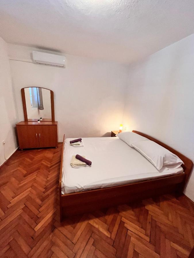 Apartments By The Sea Metajna, Pag - 6465 Екстер'єр фото
